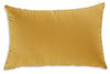 Varness Pillow Varness Pillow