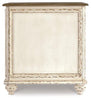 Realyn Chairside End Table Product image