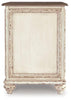 Realyn Chairside End Table Product image