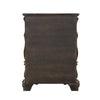 Leovanni Chest